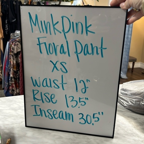 Mink Pink Maya Floral Pants Size XS - Picture 11 of 14